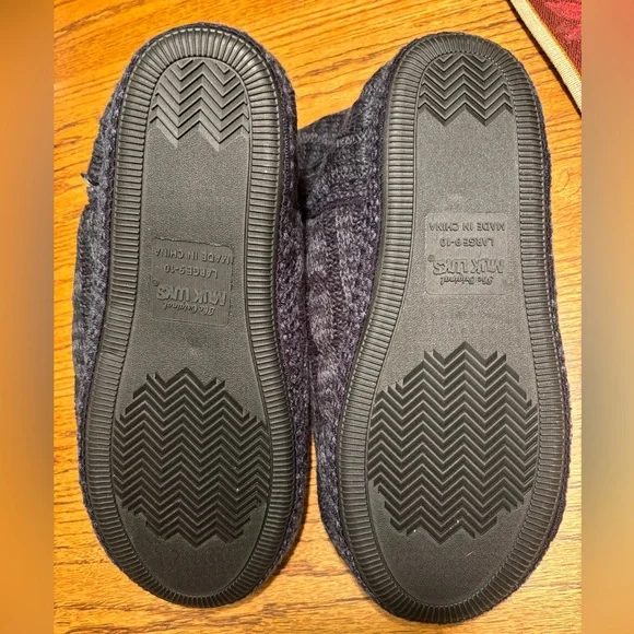 Muk Luks Cozy Charcoal Knit Slippers - Picture 6 of 7